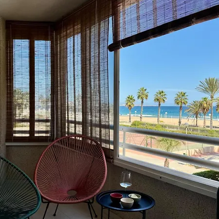 Beachfront Appartement *