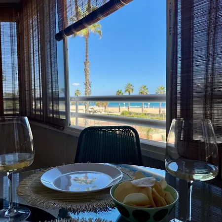 Beachfront Appartement *