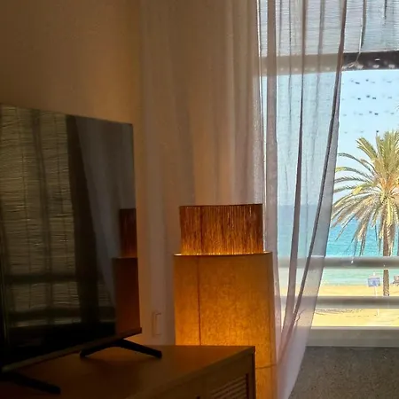 アパート Beachfront エル・アルテット